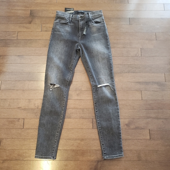 SOLD J Brand NWT Alana High-rise Cropped Jeans - Picture 3 of 12